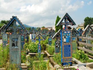 Fröhlicher Friedhof in Sapanta
